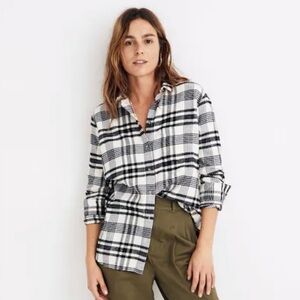 Madewell Black and White Flannel Oversized Ex-Boyfriend Shirt in Romana Plaid